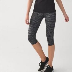 Lululemon Run: Top Speed Crop *Full-On Luxtreme Stripe Play Slate Black …